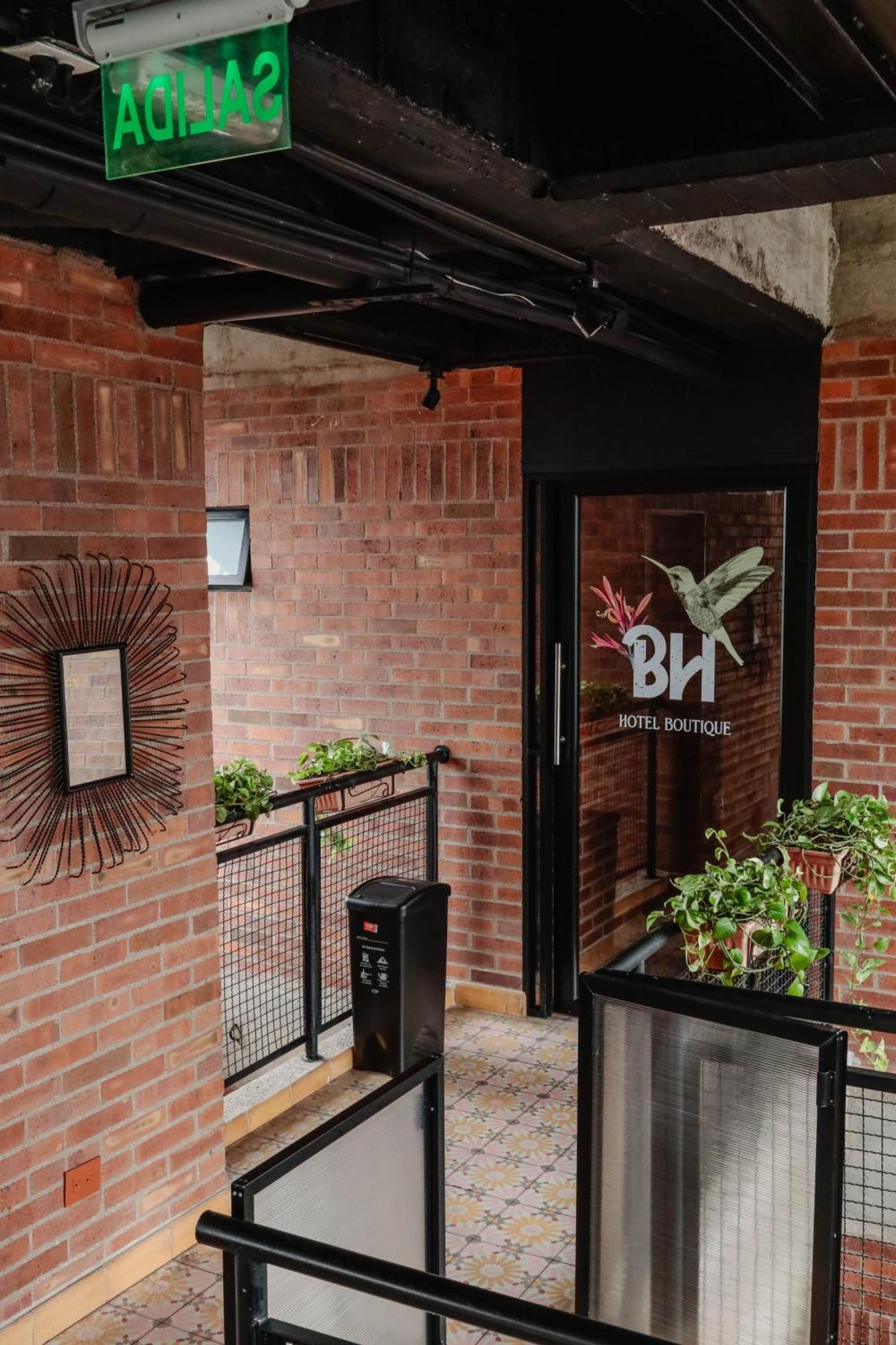 Bunde Haus Hotel Express Boutique اباغويه المظهر الخارجي الصورة