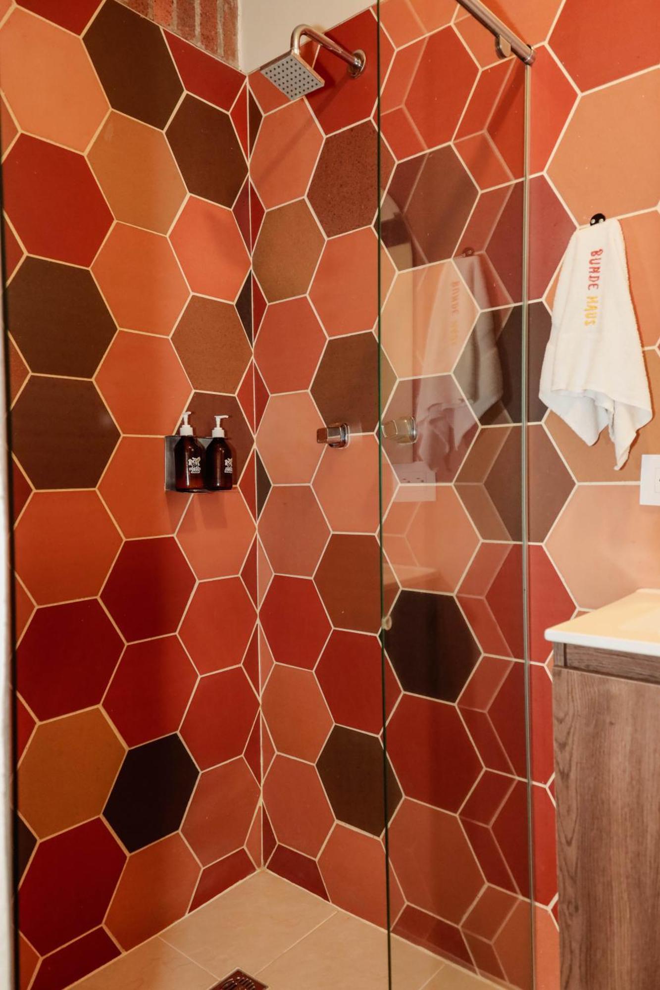 Bunde Haus Hotel Express Boutique اباغويه المظهر الخارجي الصورة