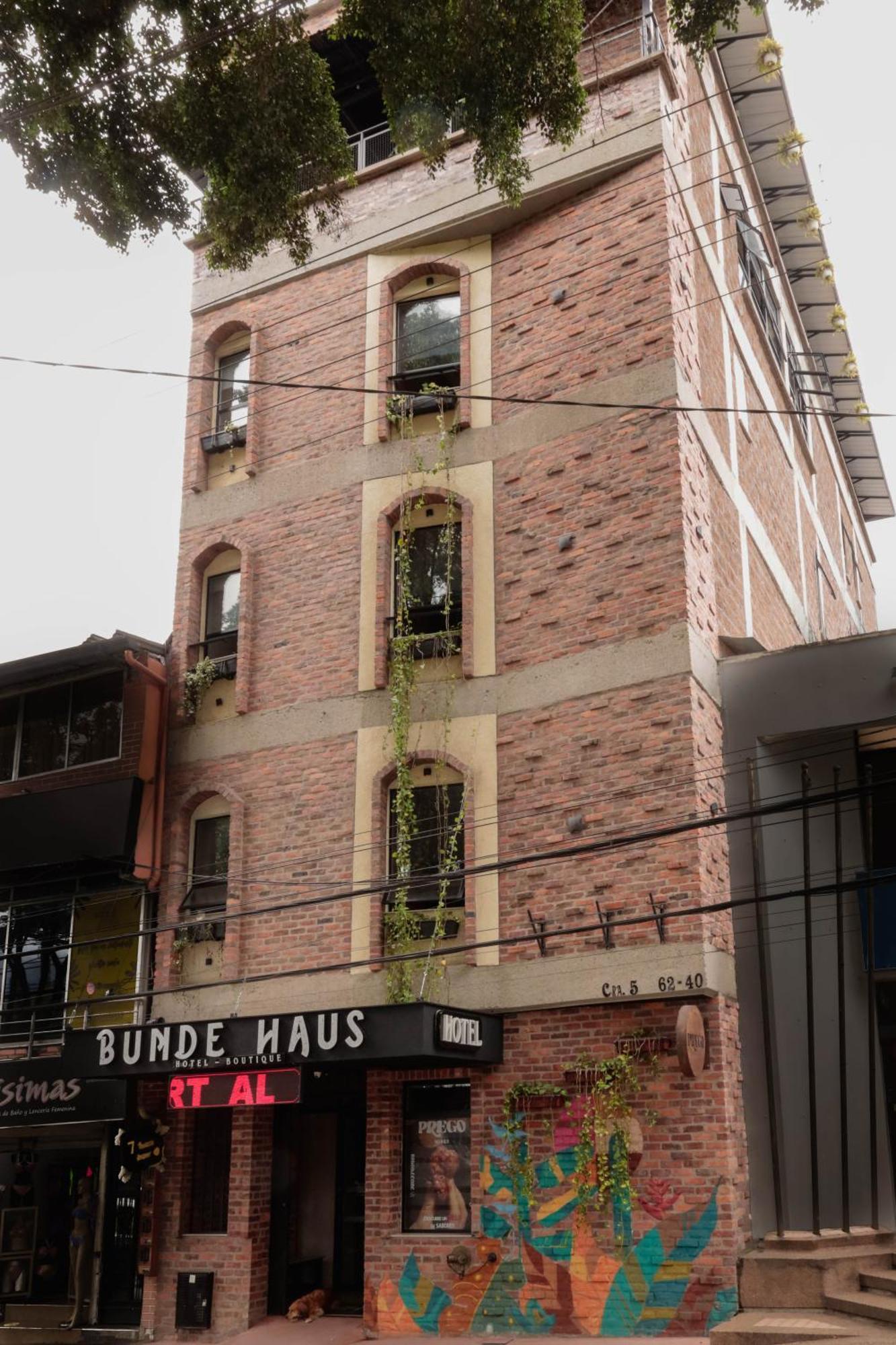 Bunde Haus Hotel Express Boutique اباغويه المظهر الخارجي الصورة